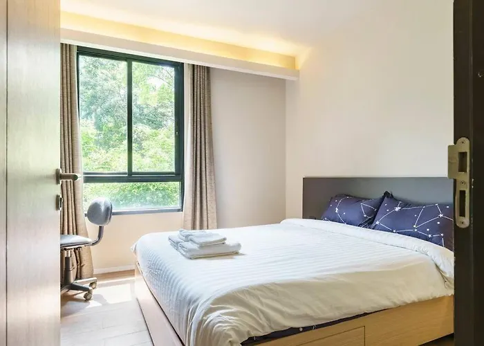 2 Bedrooms, Bts Asok, Terminal 21, Sukhumvit
